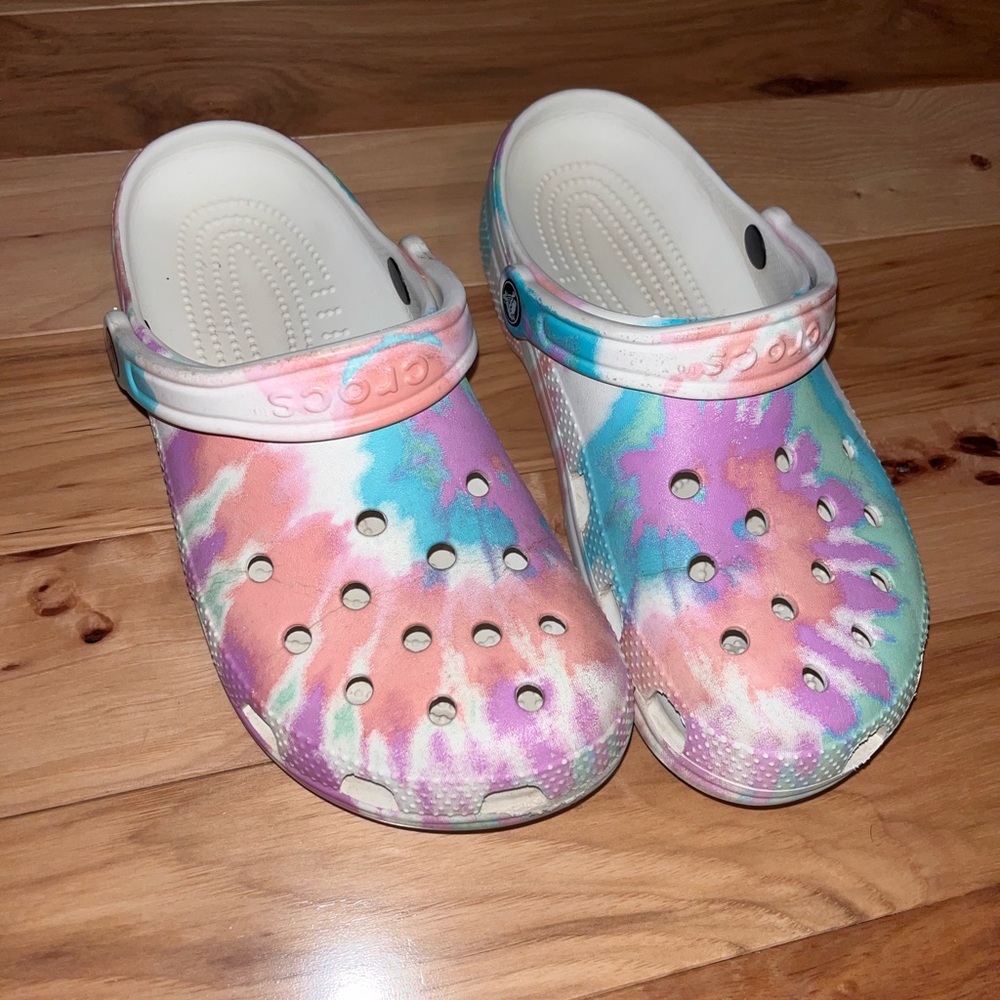 Tie-dye crocs